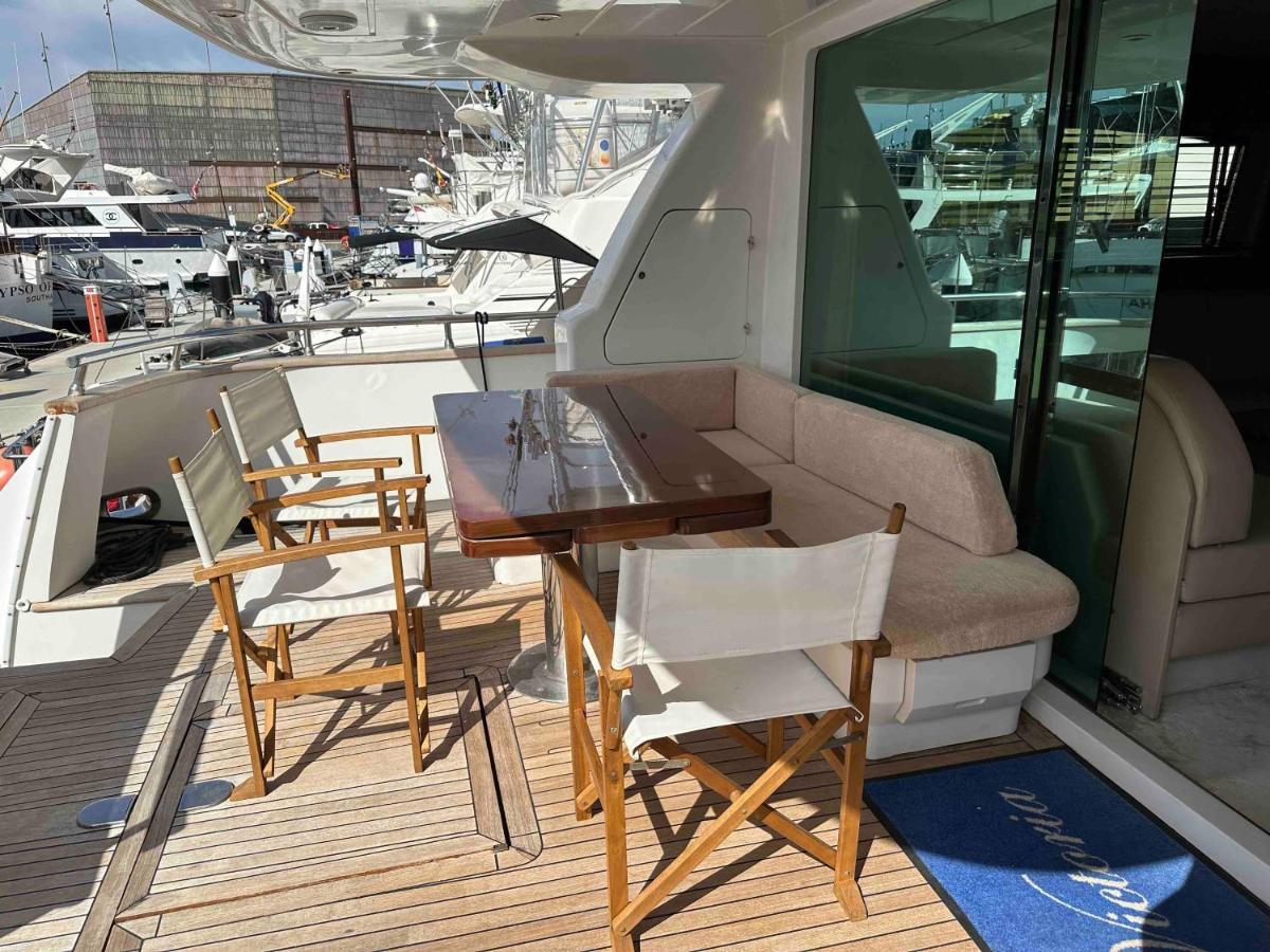 Yacht 20Metros Ξενοδοχείο Sant Adria de Besos Εξωτερικό φωτογραφία