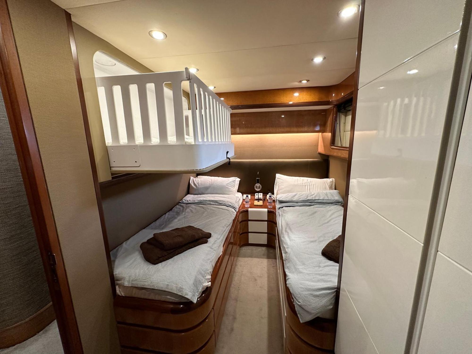 Yacht 20Metros Ξενοδοχείο Sant Adria de Besos Εξωτερικό φωτογραφία